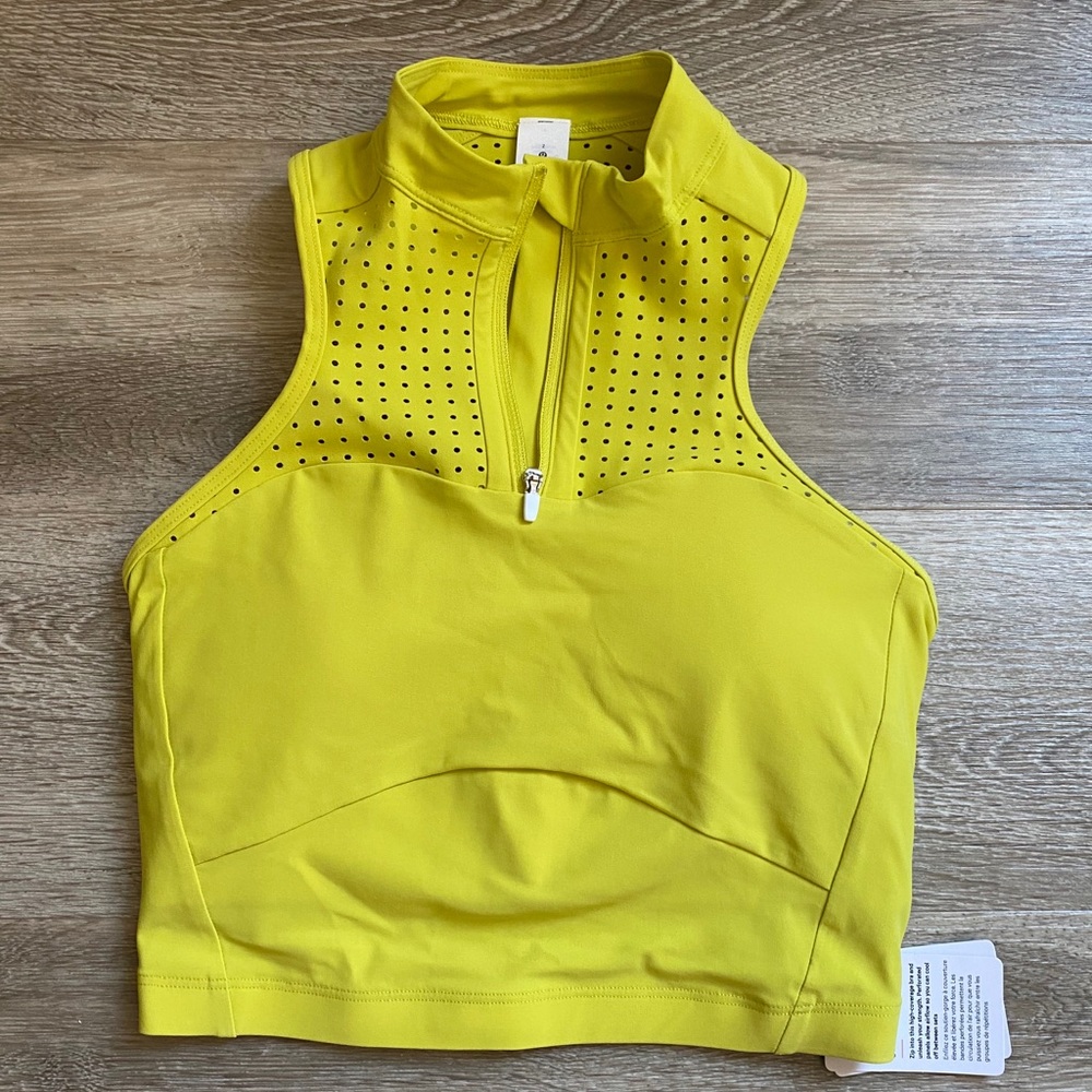 Lululemon sports bra